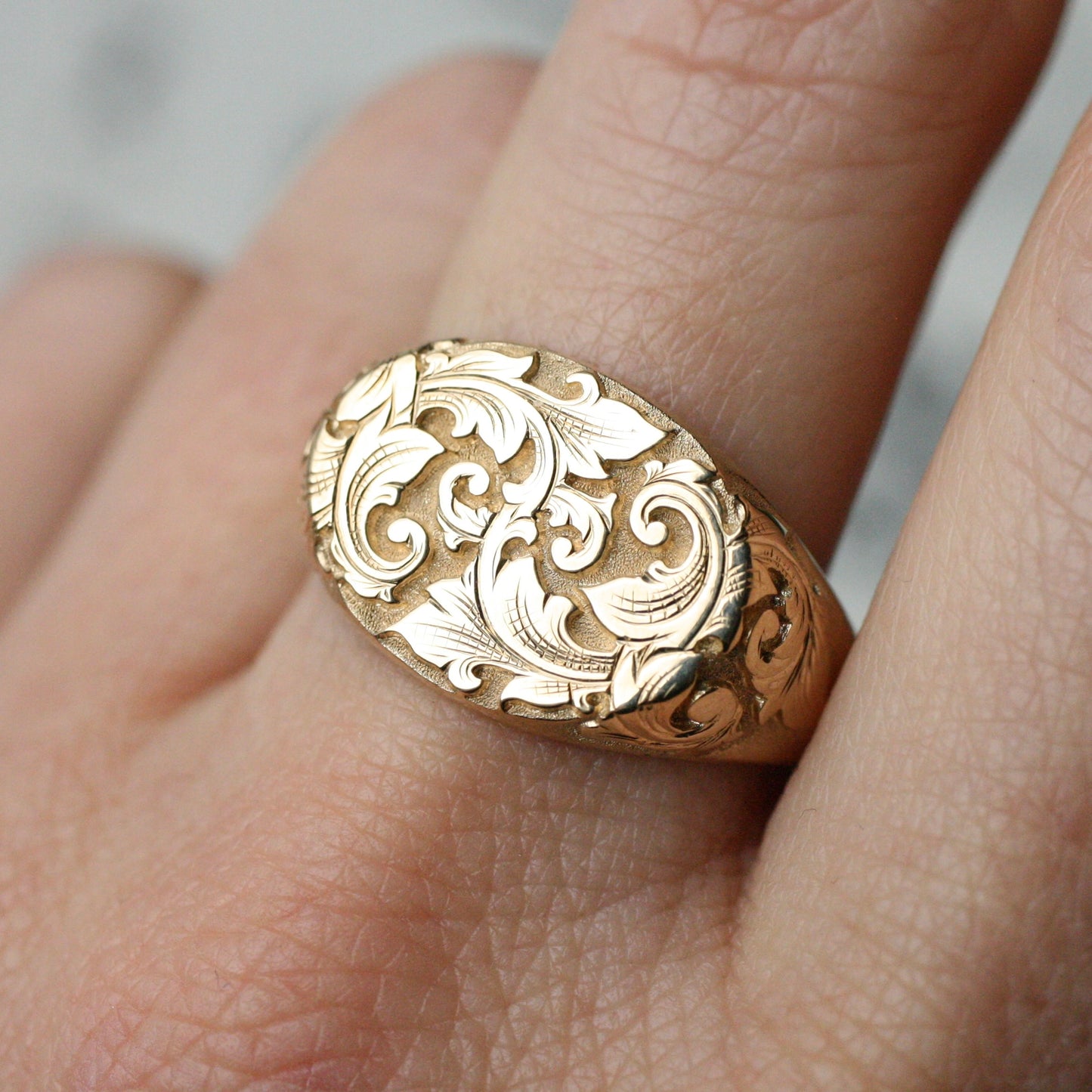 East/West Acanthus Signet