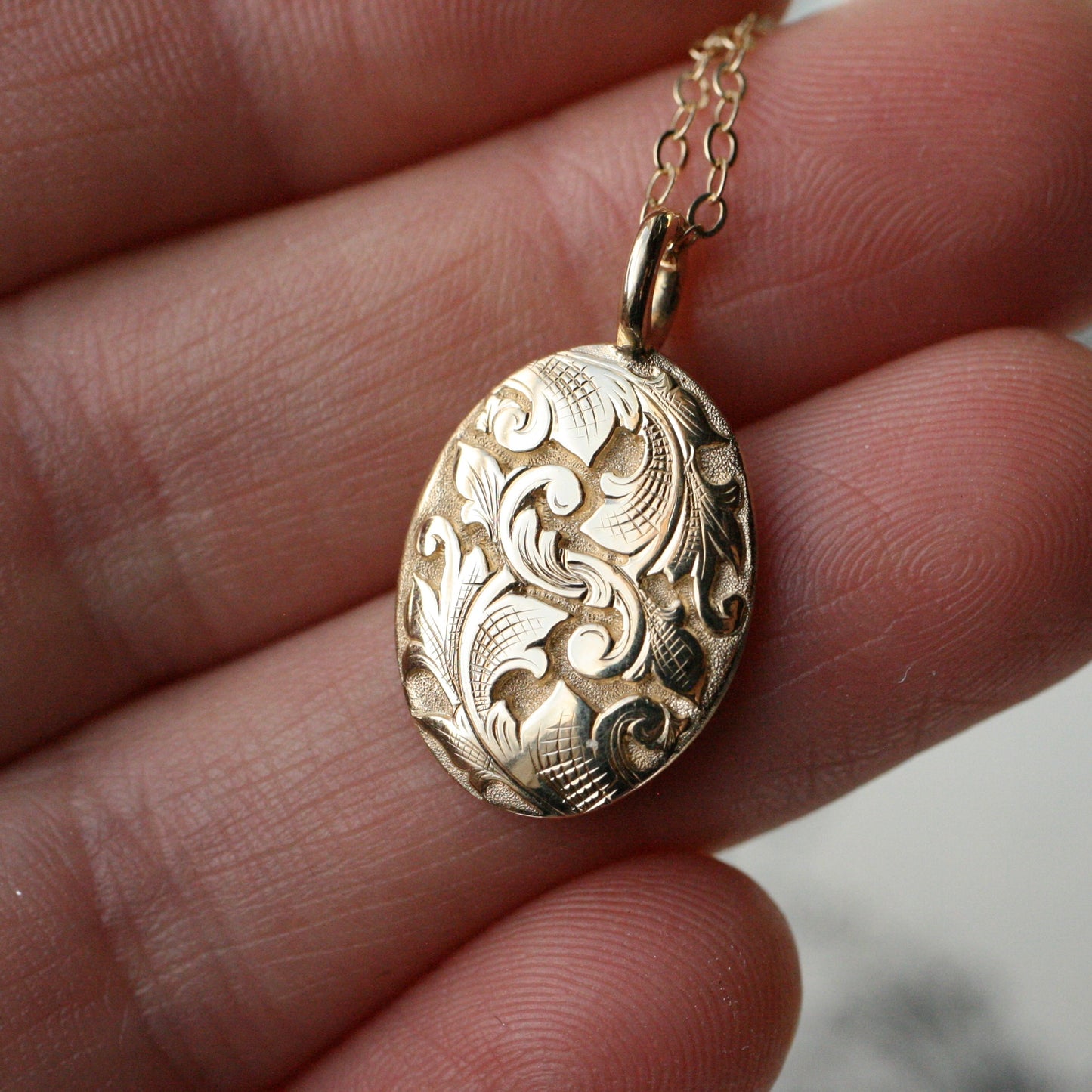 Acanthus Pendant