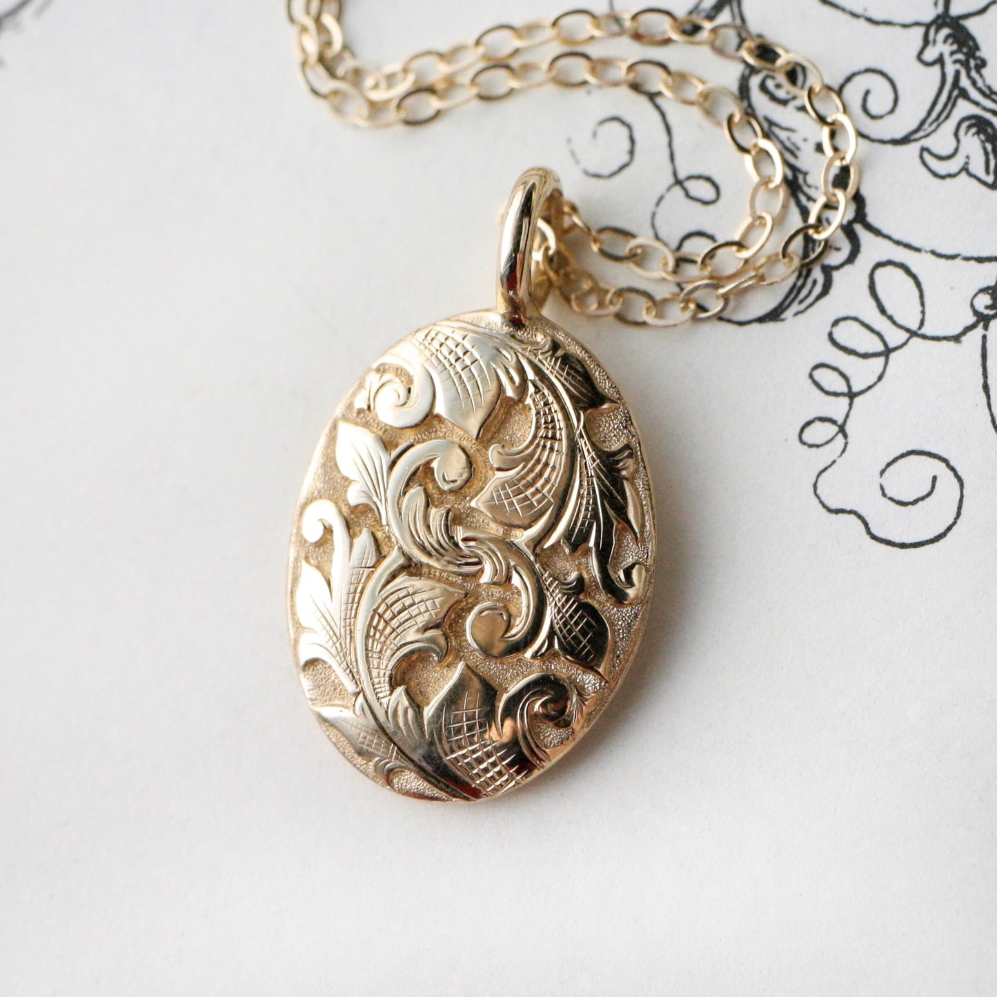 Acanthus Pendant