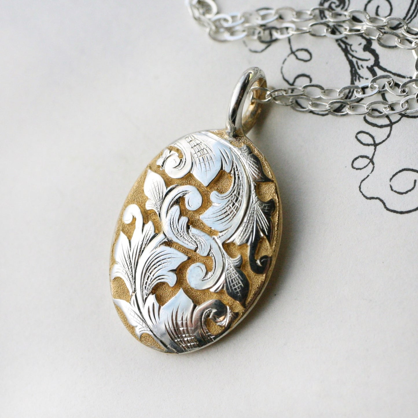 Acanthus Pendant in Two-tone