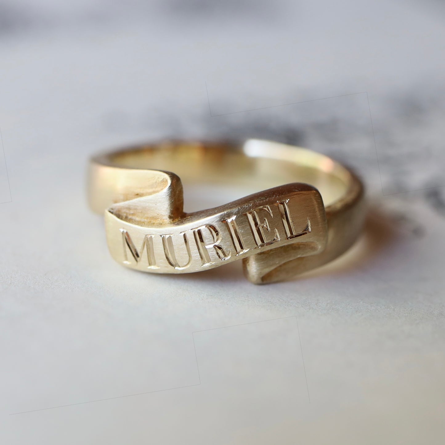 Banner Ring