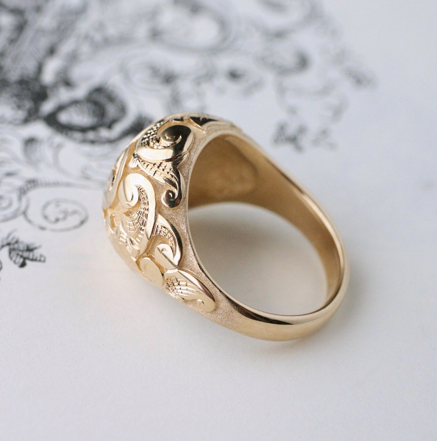 Acanthus Bombé Ring