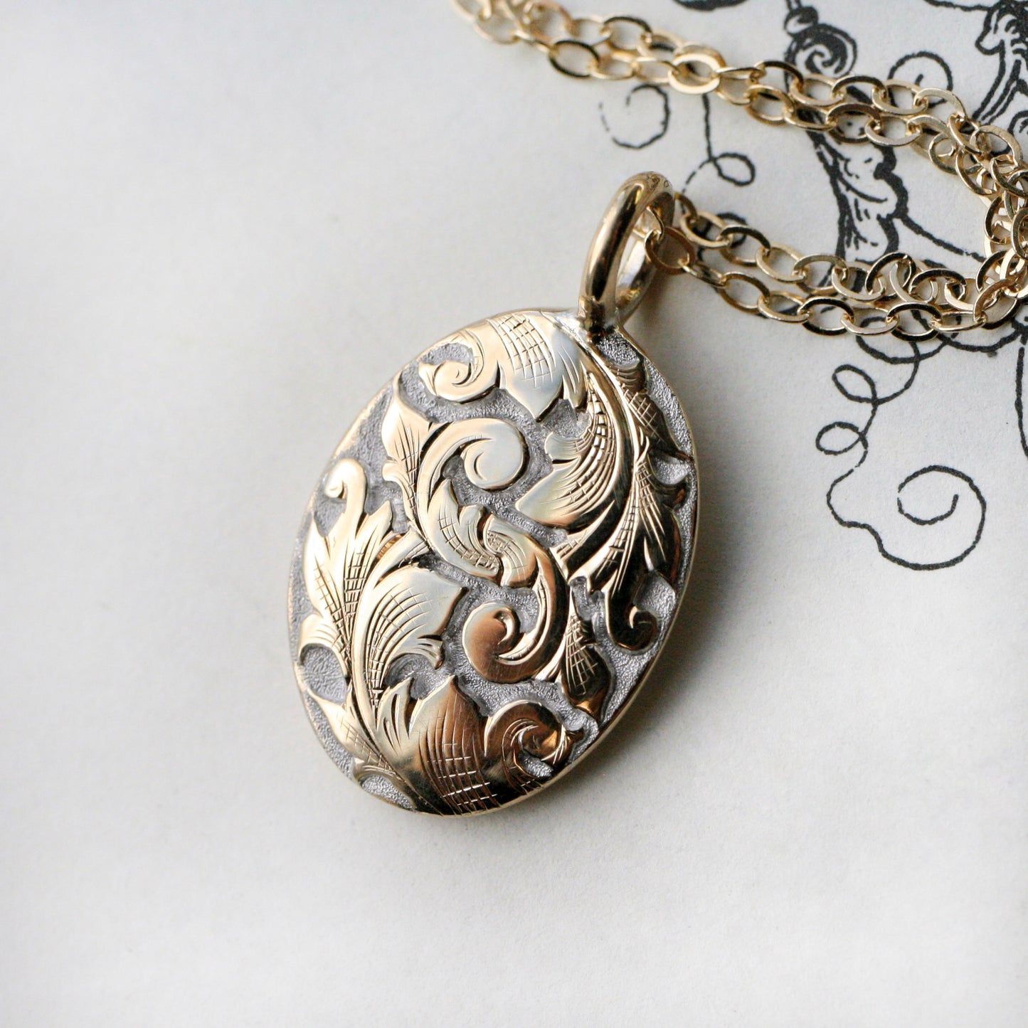 Acanthus Pendant in Two-tone